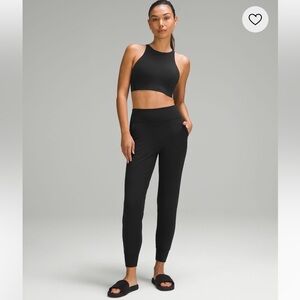 Lululemon High Rise Align Joggers, Size 6